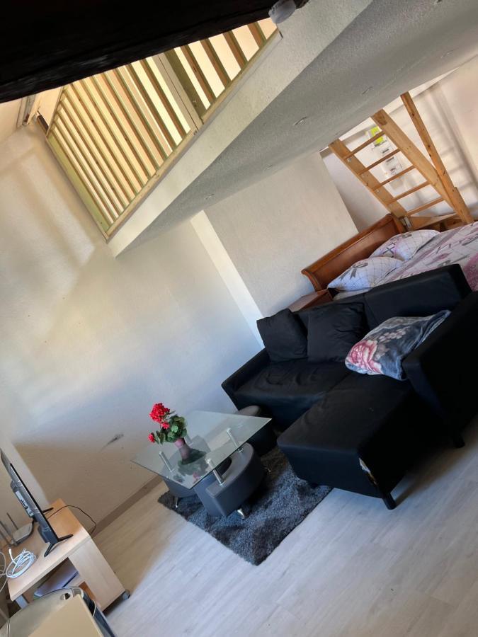 Mezzanine Lägenhet Montpellier Exteriör bild